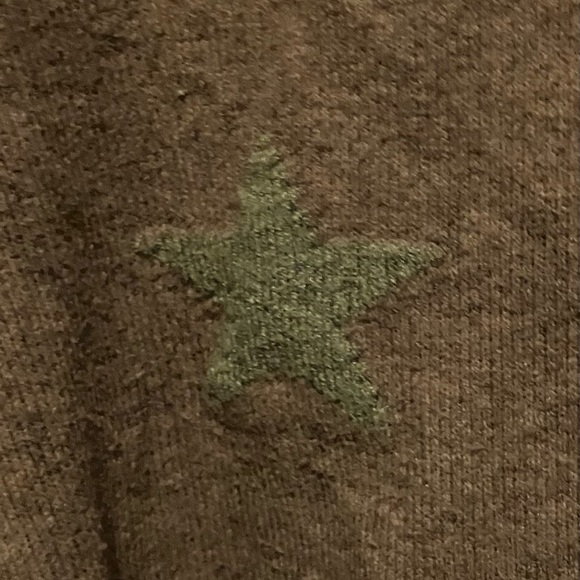 Light Purple and gray Philosophy sweater with stars. - Picture 2 of 5